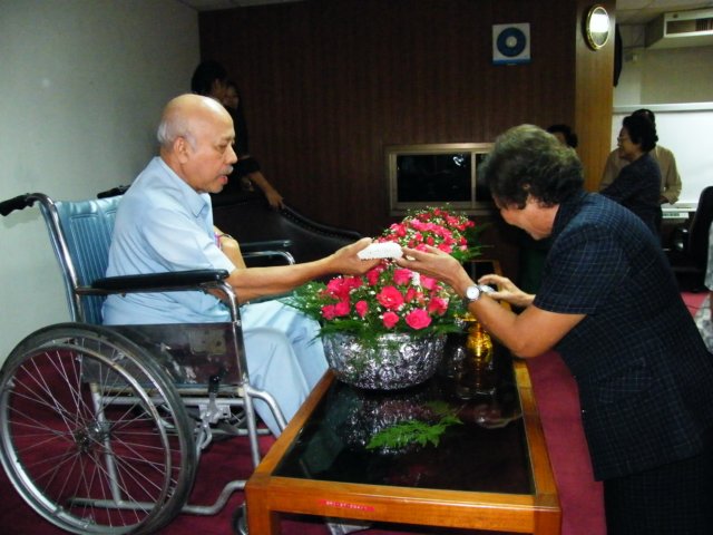 songkran_2551_264.jpg