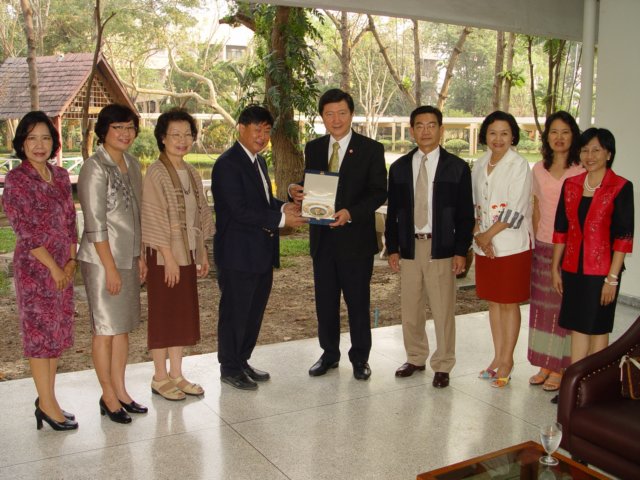 dsc02005.jpg