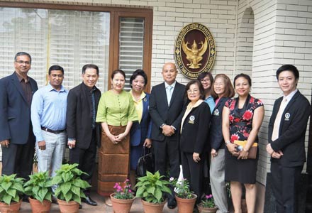 บัณฑิตวิทยาลัย ร่วมกับโรงเรียนพยาบาลรามาธิบดี  คณะแพทยศาสตร์โรงพยาบาลรามาธิบดี เข้าพบเอกอัครราชทูตไทย ประจำประเทศเนปาล  
