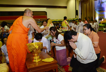 พระบรมสารีริกธาตุ