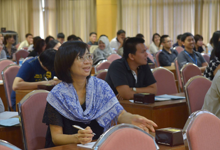 บรรยายพิเศษ หัวข้อ โค้ชสมอง สู่นวัตกรรมทางความคิด